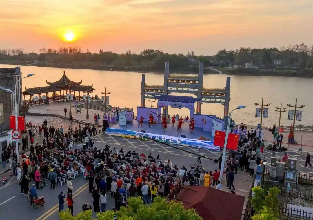 大通古镇这场文旅盛宴燃动深秋