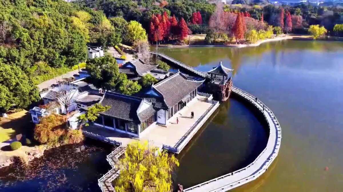 铜陵天井湖:初冬绘就生态色彩诗篇