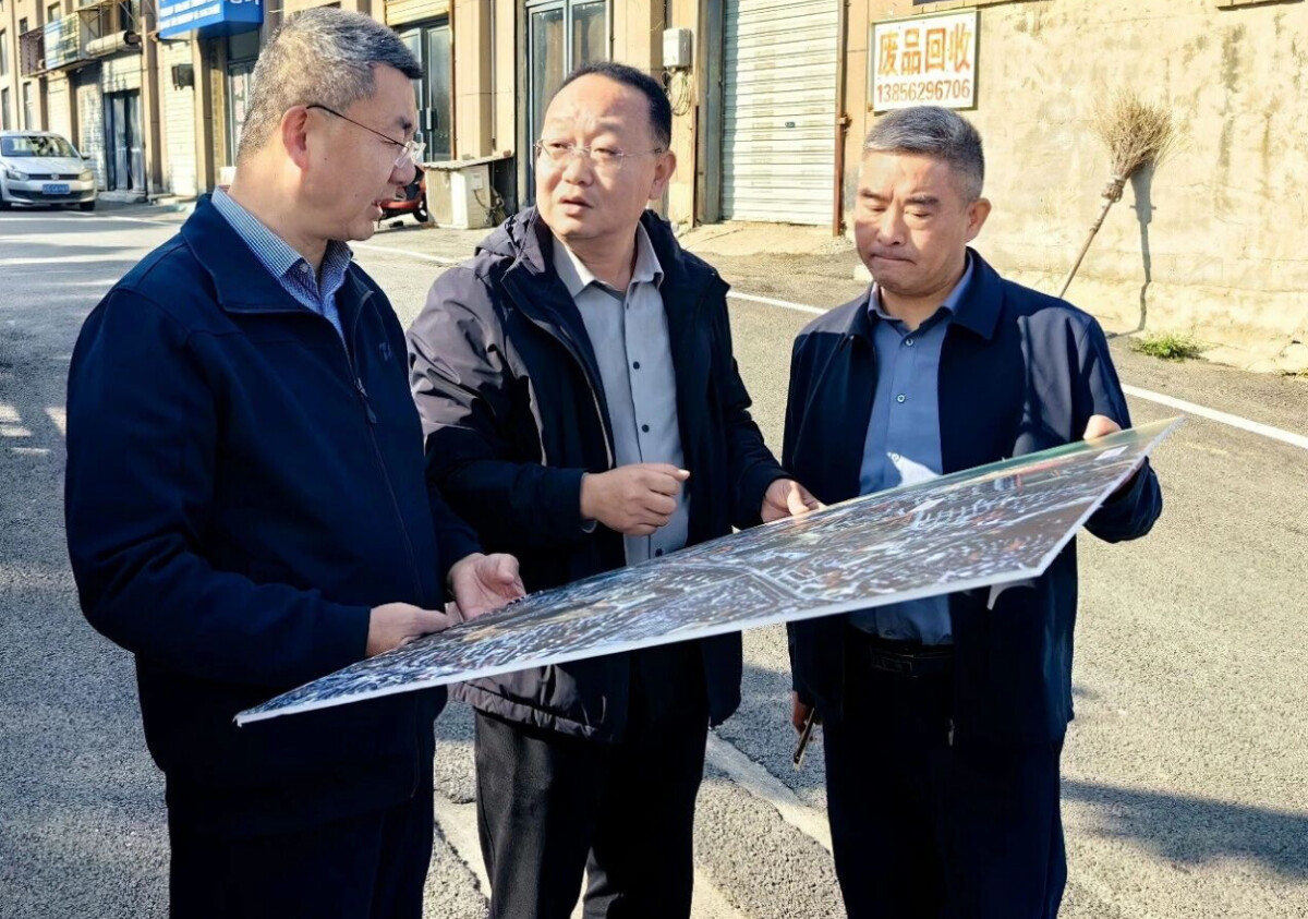 铜官区领导王书春督导突出环境问题整改、安全生产和精神文明建设等工作