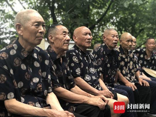 國家撥款每月五六百元的五保老人日伙食費(fèi)不到3元，官方調(diào)查