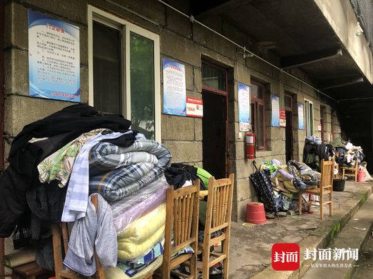 國家撥款每月五六百元的五保老人日伙食費(fèi)不到3元，官方調(diào)查