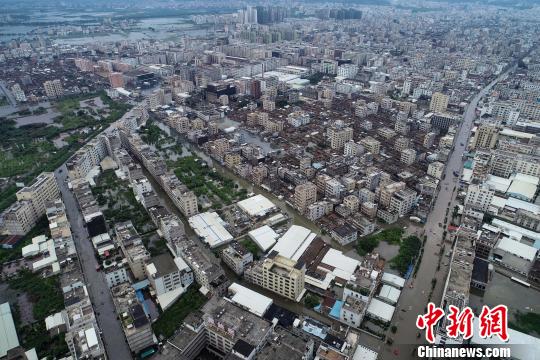 潮汕重災(zāi)區(qū)直擊：一兩米積水開始發(fā)臭居民困其中景況堪憂