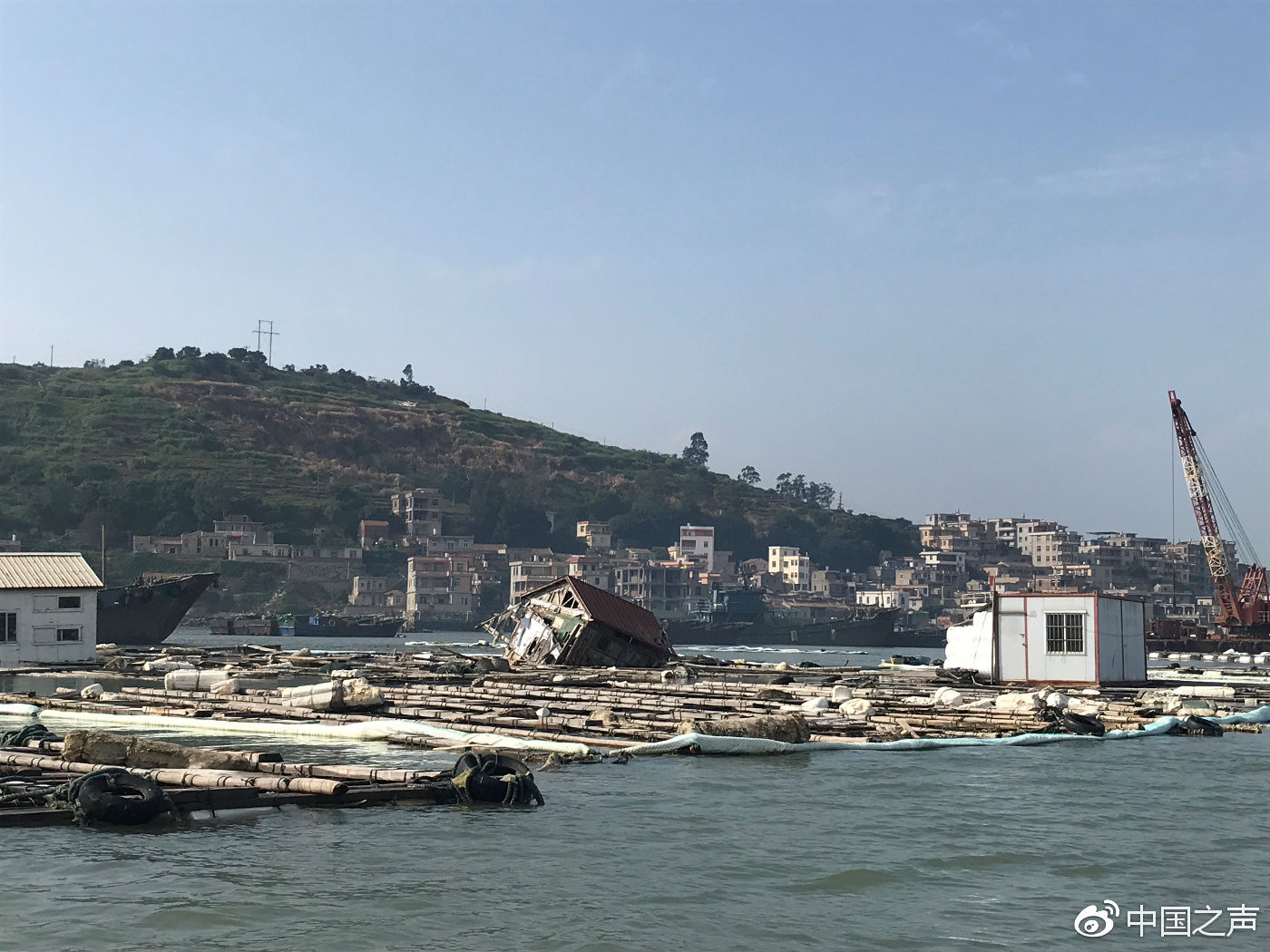 福建泉州碳九泄漏 專家:影響近海至少持續(xù)1到2月