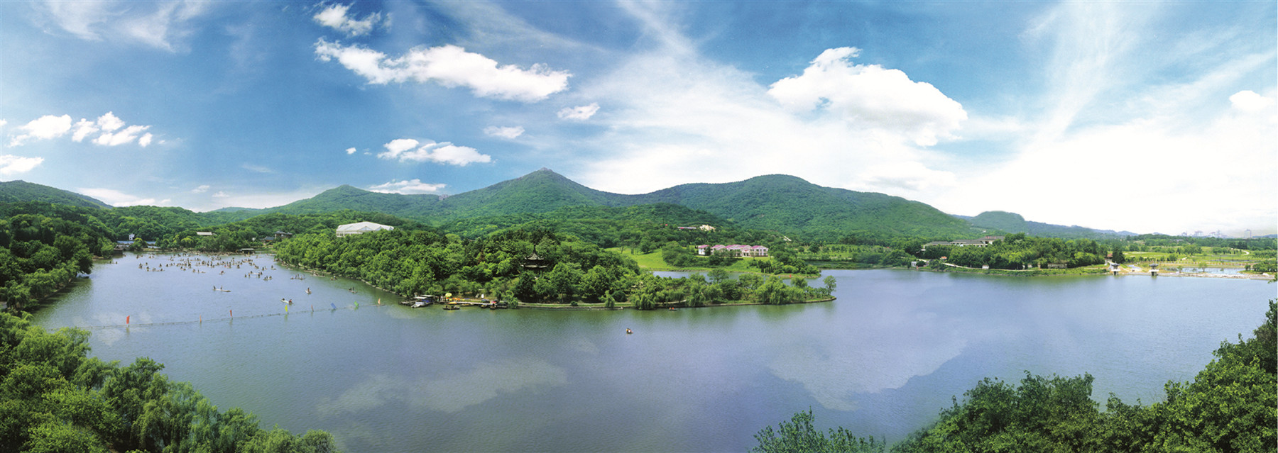 境山湖.jpg