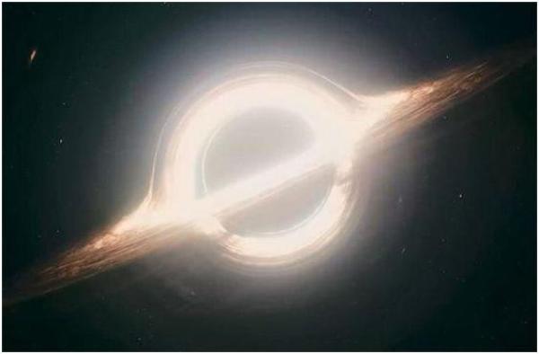 黑洞照片背后：科学家拍2个黑洞 仅“洗”出一张