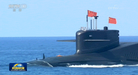 習(xí)近平領(lǐng)航人民海軍逐夢(mèng)深藍(lán) 