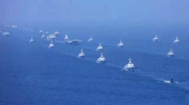 習(xí)近平領(lǐng)航人民海軍逐夢(mèng)深藍(lán) 