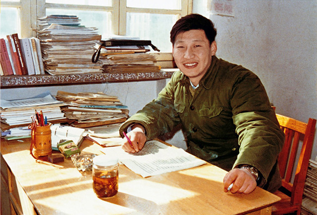 青年榜樣習(xí)近平 