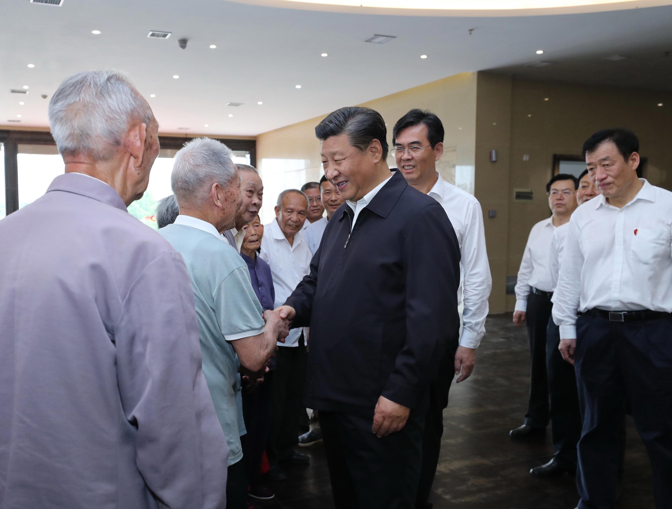 習(xí)近平在紅土地上這樣談“心”