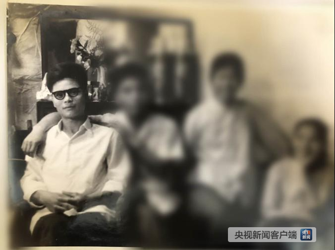 鄧世平女兒提供父親年輕時照片 稱愿父親沉冤昭雪