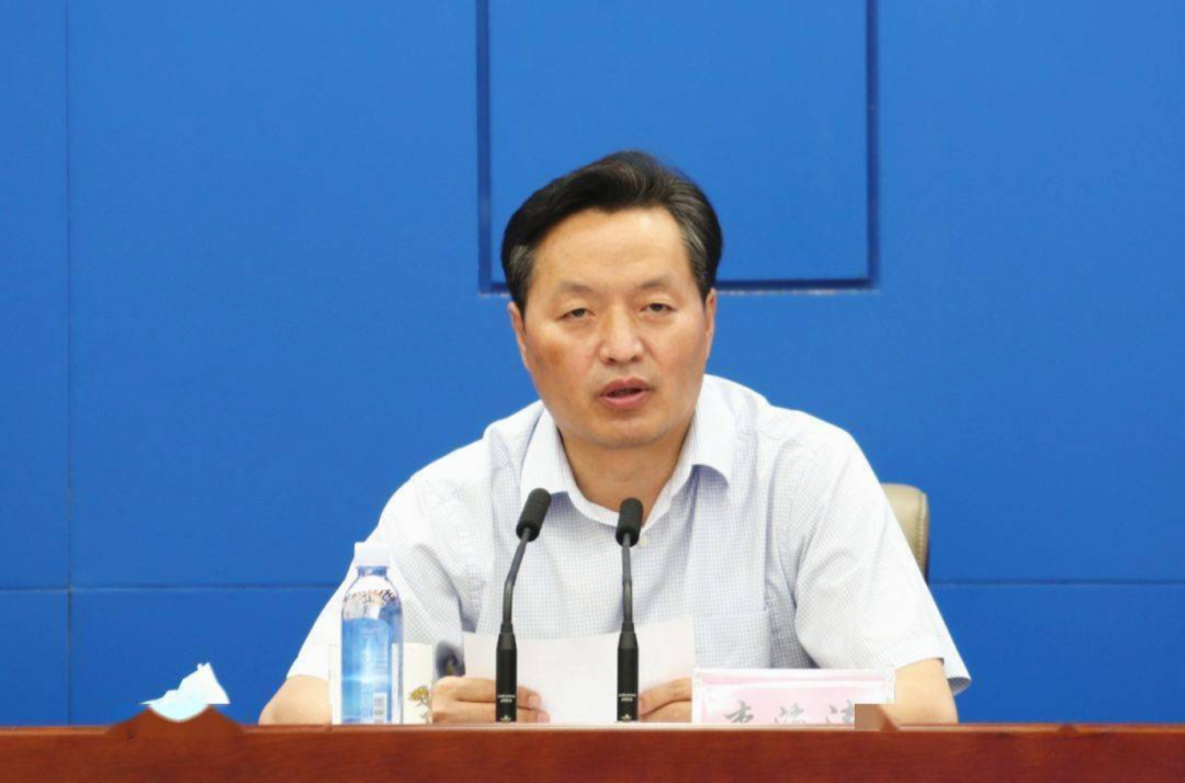 黑龍江省政協(xié)黨組成員、副主席李海濤.png