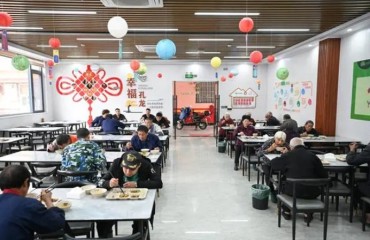 让山区老人吃得更好 温州建成120家“国际化”邻里食堂