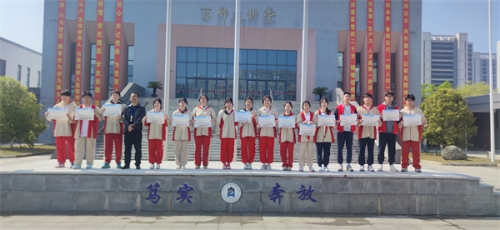 d6f5be24da52488db15cb4e11550a65f.jpg