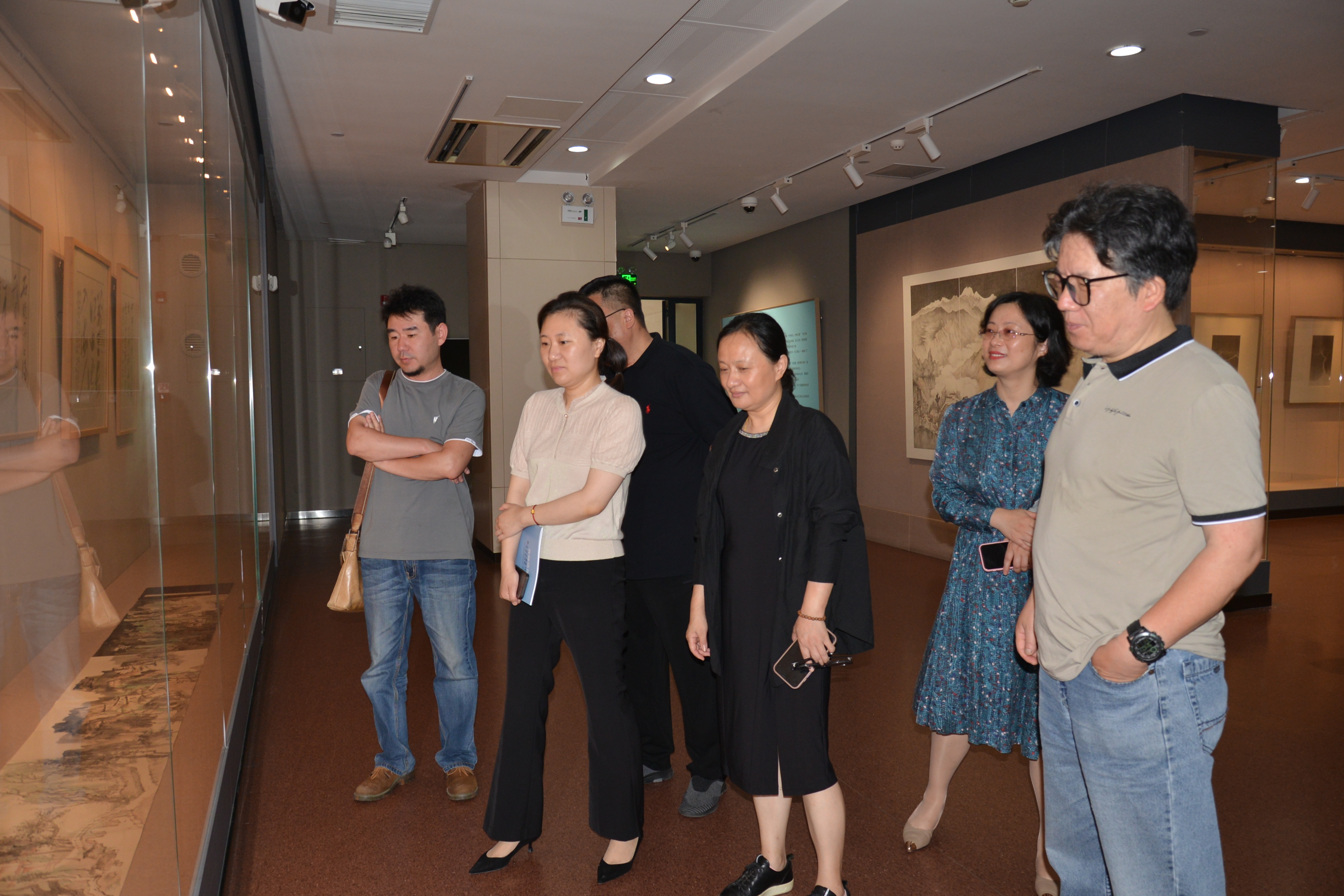 外師造化？南通書法國畫研究院寫生采風(fēng)作品展（第六回）在南通博物苑開幕2.JPG