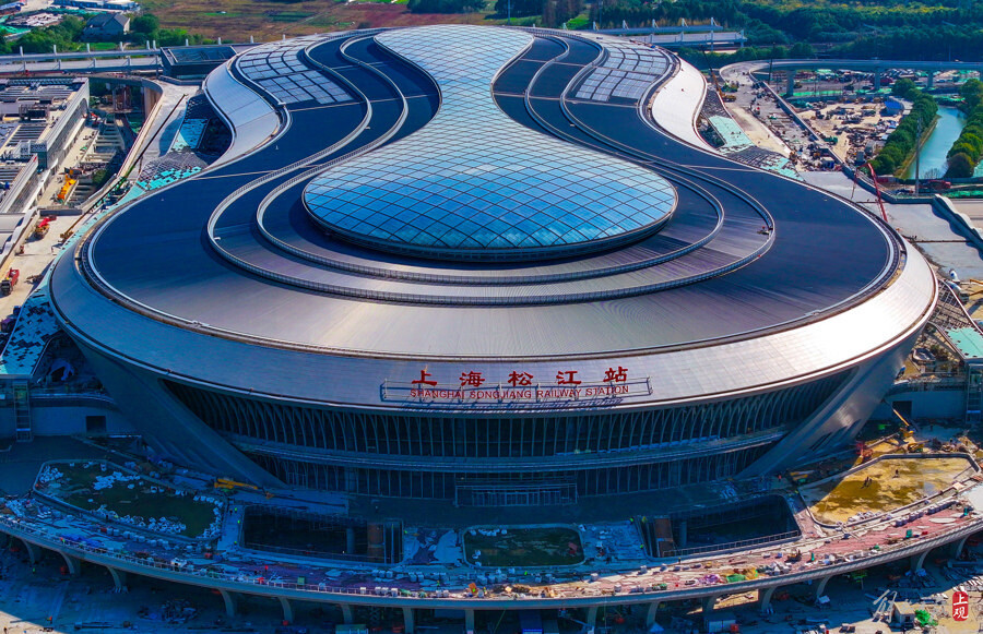 上海松江站全力沖刺.jpg