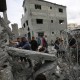 以军空袭加沙南部和中部至少31人死亡