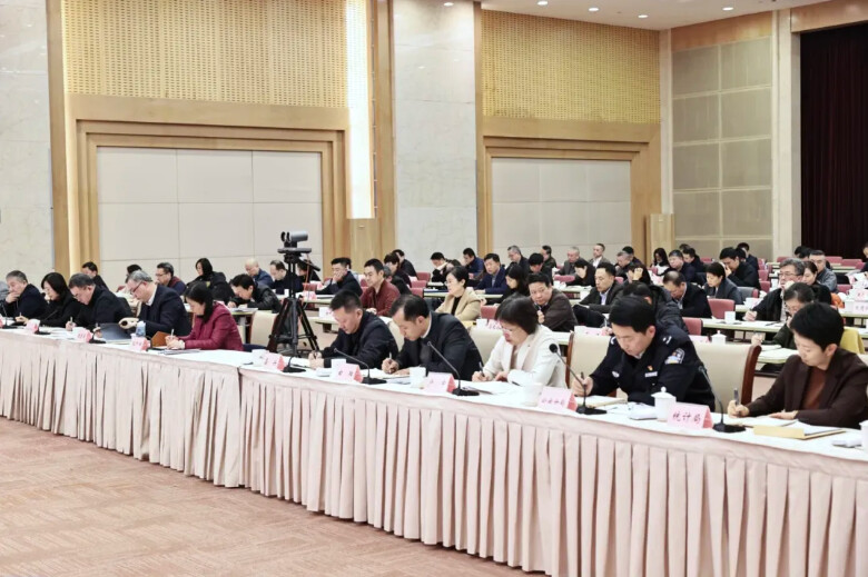 虹口区委季度工作会议举行.png
