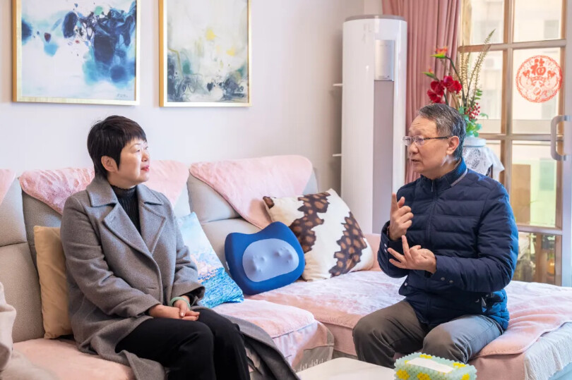  虹口区领导春节前走访慰问先进典型 .png