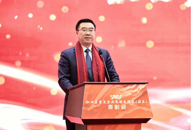 李谦 .png