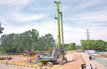 盐泰锡常宜铁路主体工程全线首根桩基在锡开钻