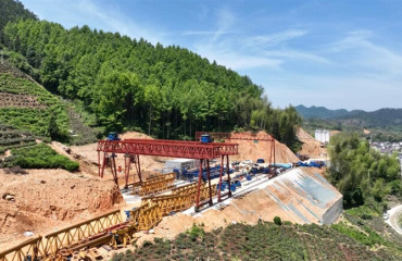 歙县长陔岭隧道工程建设进度过半预计春节前竣工通车