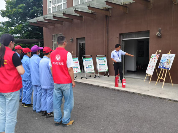 匯林園社居委：聚焦安全防線 守護(hù)社區(qū)平安3_副本