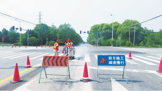 海門完成主干道路標線復線工程提升群眾出行安全度.png