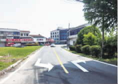 海門完成主干道路標線復線工程提升群眾出行安全度3.png
