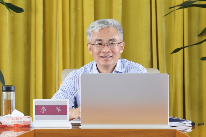 CHJ_3518.jpg