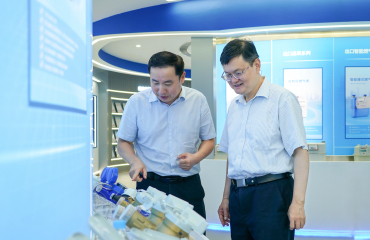 推动高端装备制造业高质量发展，青浦区领导调研重点企业