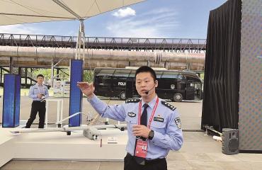 胡上杰：警用無(wú)人機(jī)技術(shù)向上攀登