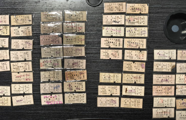 紙質火車票將正式“退役”  合肥“鐵路迷”收藏幾千張票見證珍貴歷史