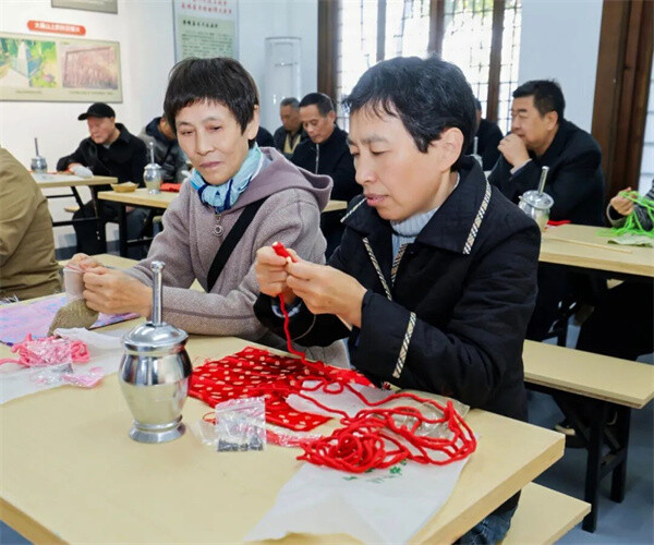 f2bd4726995b171040a3b19f2d49db48