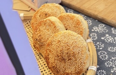 舌尖上的美味！丰县反手烧饼亮相全国“我们的节日·重阳”主题活动