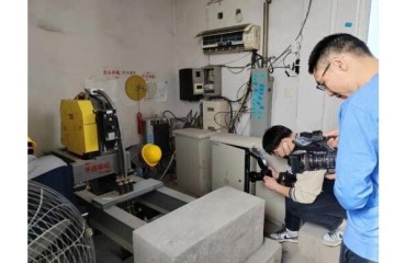 记者节特献 | 今天，我们把话筒交给“追光者”！致敬洪泽最可爱的新闻人