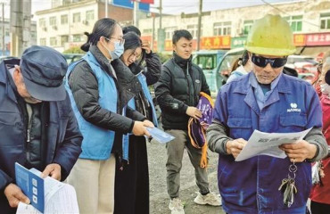 镜湖区：全方位开展医保宣传，筑牢民生保障防线