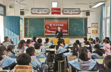 和县多维推进普法教育筑牢青少年成长防线