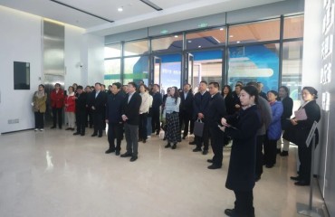 民盟中央副主席、民盟上海市委主委陳群率隊(duì)赴新虹橋研創(chuàng)中心調(diào)研，共繪腦機(jī)接口新藍(lán)圖