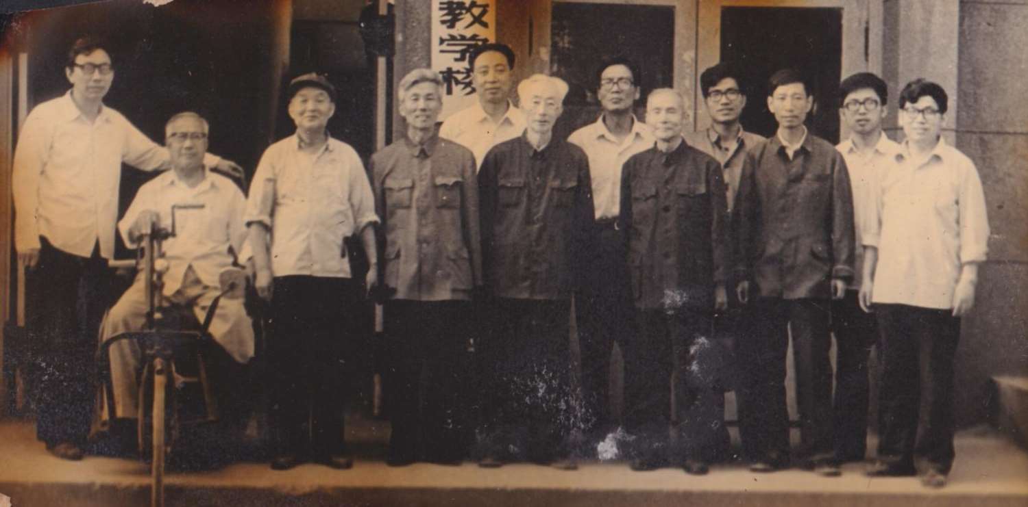 張義堂保存的老照片之三。.jpg