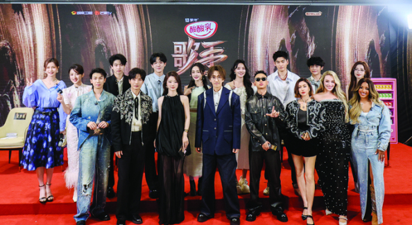 《歌手2025》，8位中外唱将揭晓