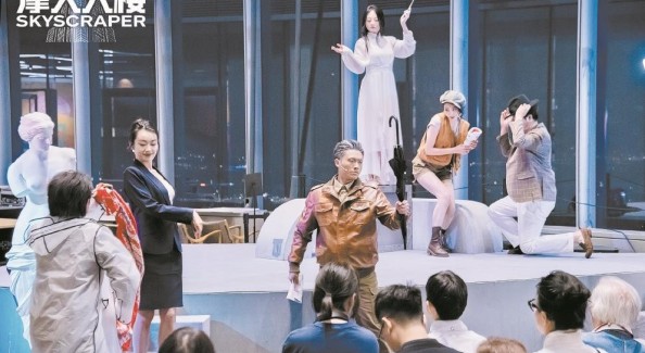 日咖夜戏，在上海观演越来越有趣