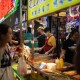上海進一步優(yōu)化設(shè)攤治理，提升城市“煙火氣”