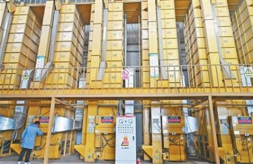 江蘇太倉(cāng)：“機(jī)械城堡”為小麥智能“控水”