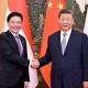 習(xí)近平會見新加坡總理黃循財
