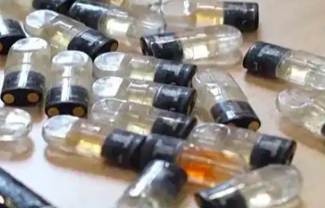 江苏新型毒品案件占比超50%，“止咳水”“邮票贴纸”成伪装新套路