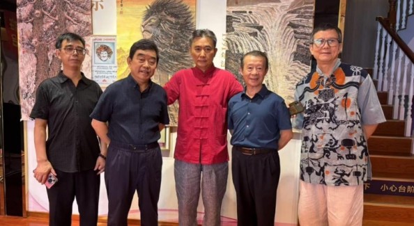 铭记历史，以笔为剑：抗战精神在书画中传承