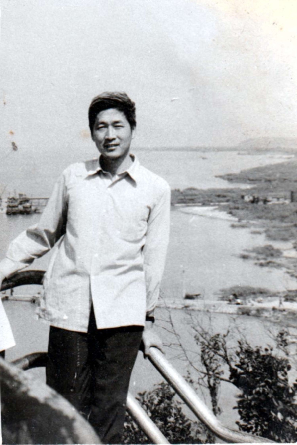 張華強(qiáng)在南京中醫(yī)學(xué)院期間.jpg
