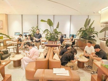 “沪六条”首日，高温不减购房热情