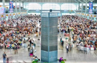 全國鐵路暑運(yùn)累計(jì)發(fā)送旅客9.43億人次，同比增長4.7%