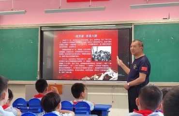 鐵軍故事宣講走進(jìn)南京市櫻花小學(xué)